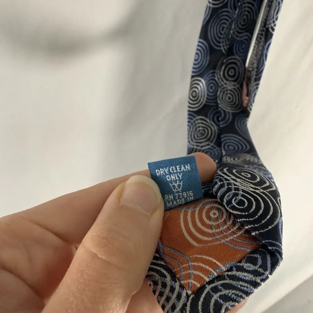Haines and Bonner of London 100% Silk Woven Tie Blue Circles